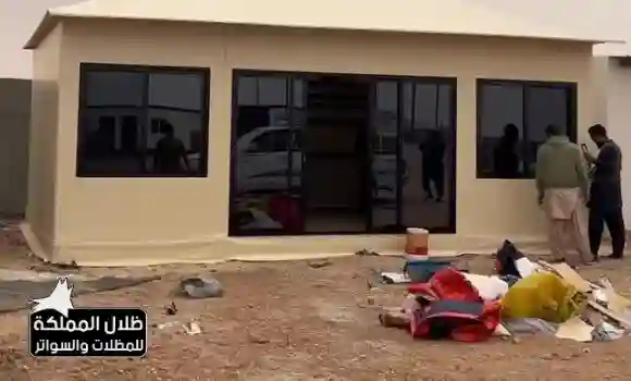 بيت شعر للضيافة في الرياض مفروش بمساند عربية وأرضية مزخرفة