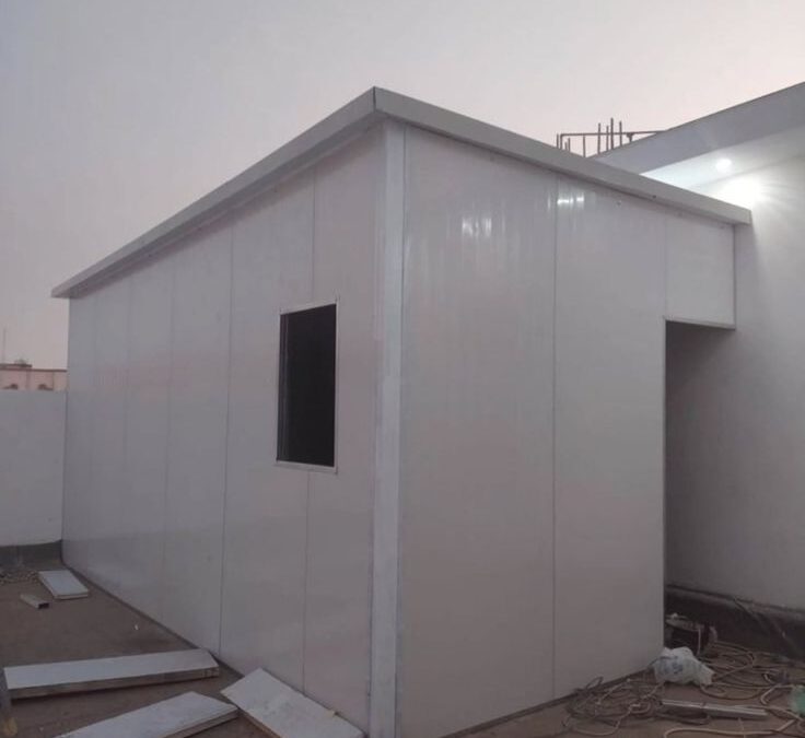 ساندوتش بانل بالرياض